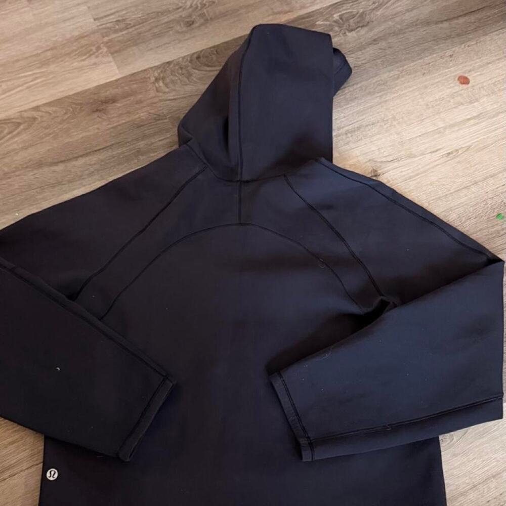 Lululemon black scuba hoodie size